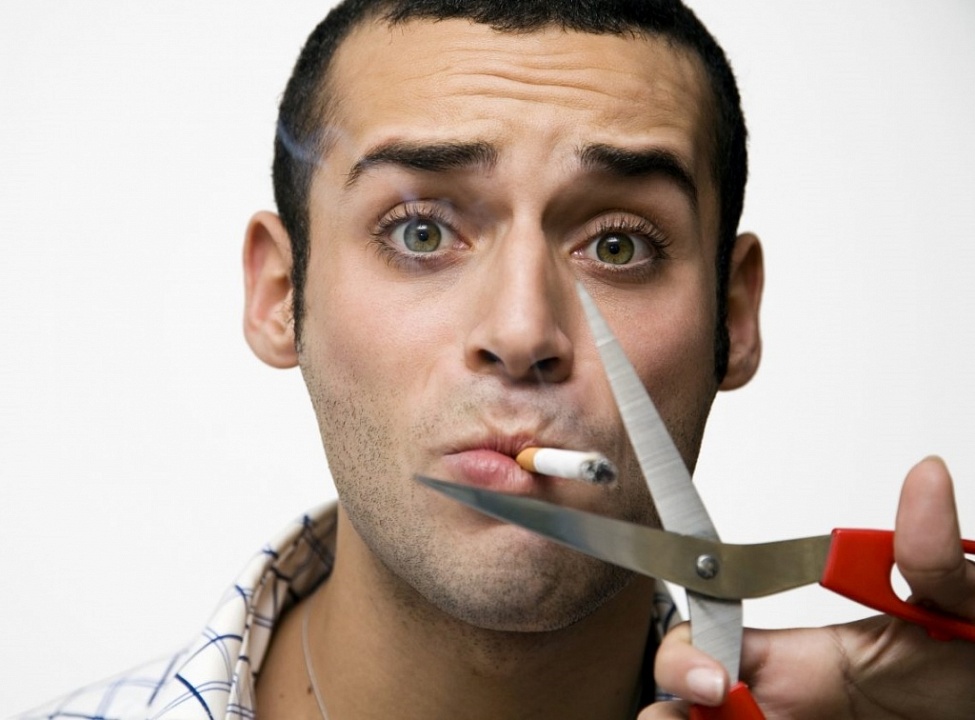 Как влияет курение на состояние мужских волос